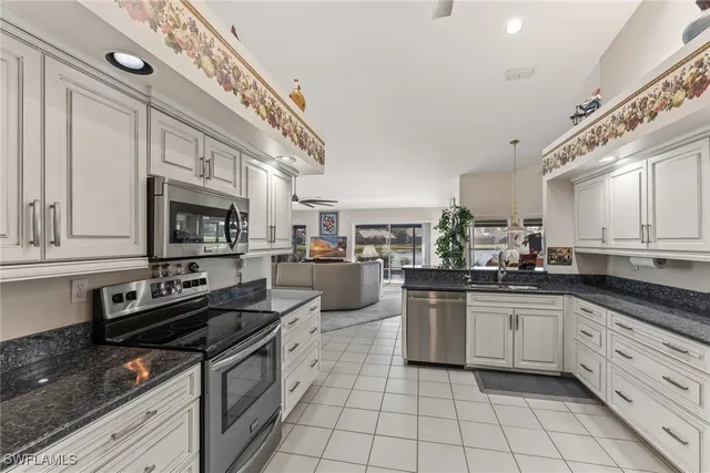 $649,000 | 9090 Old Hickory Circle, Fort Myers, FL 33912