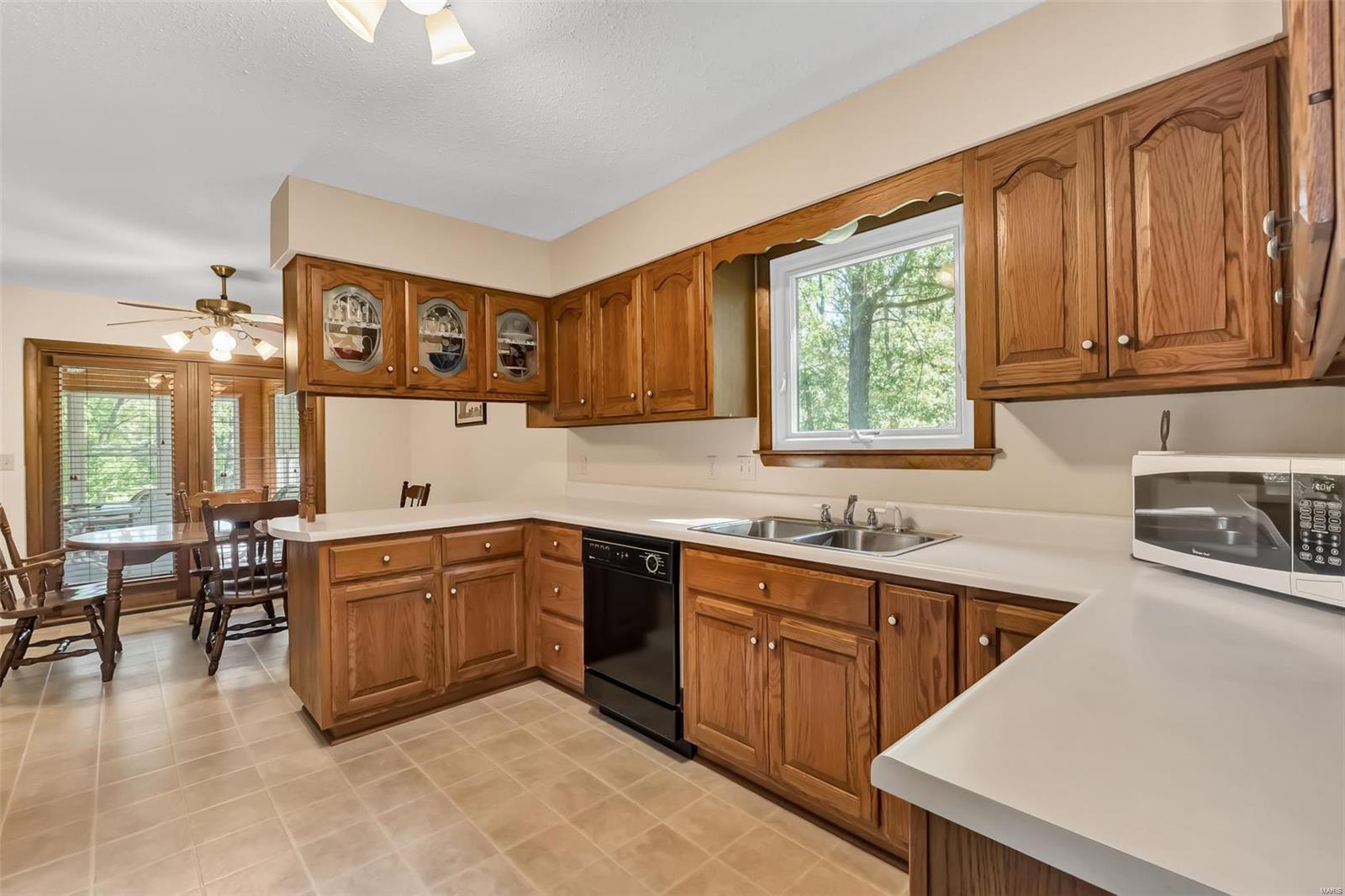 1001 Mueller Road O'Fallon, MO 63366 - Photo 11 of 35