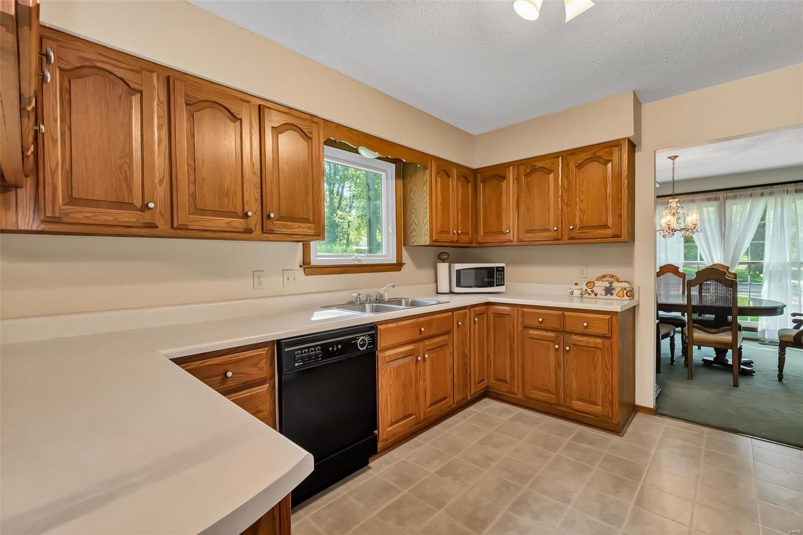 1001 Mueller Road O'Fallon, MO 63366 - Photo 10 of 35