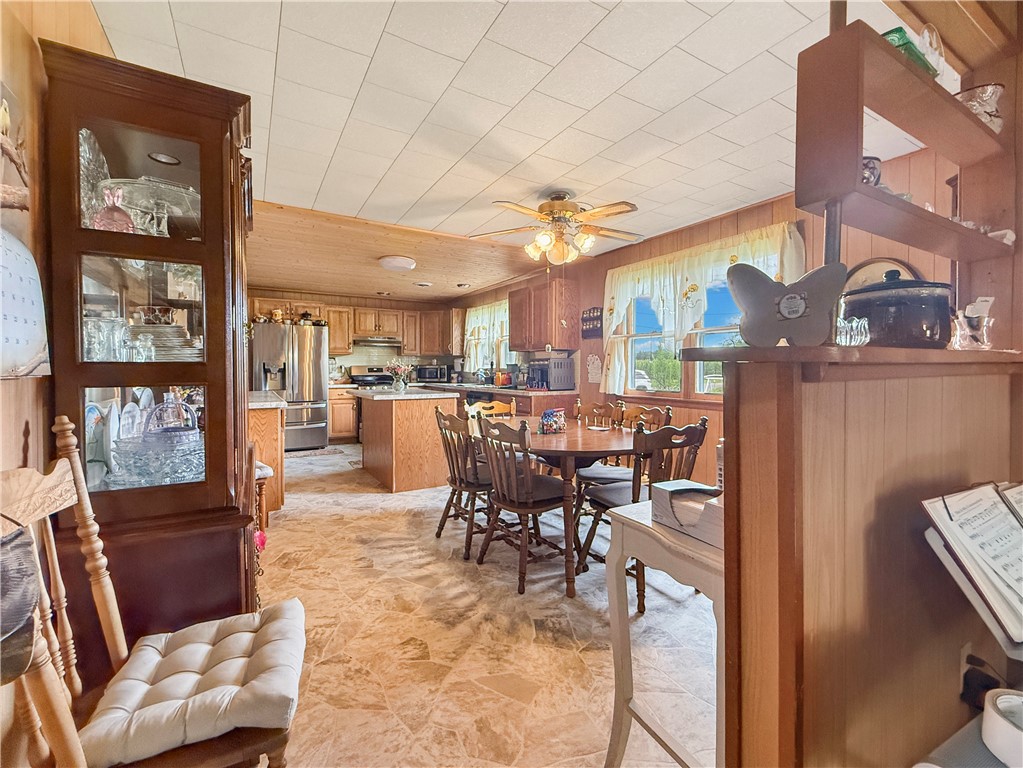10355 North 450th Street Casey, IL 62420 - Photo 5 of 21