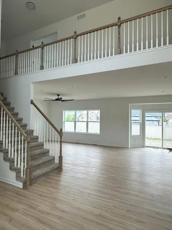 $475,000 | 20015 Fountain View Lane, Trenton, MI 48183