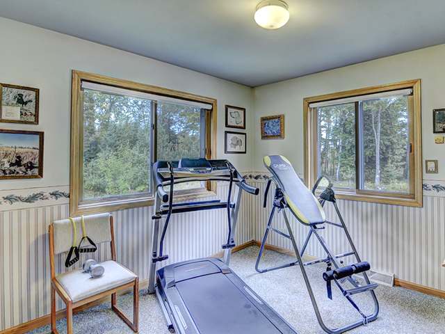 4698 West End Road Rhinelander, WI 54501 - Photo 10 of 20 Gallery Image 10