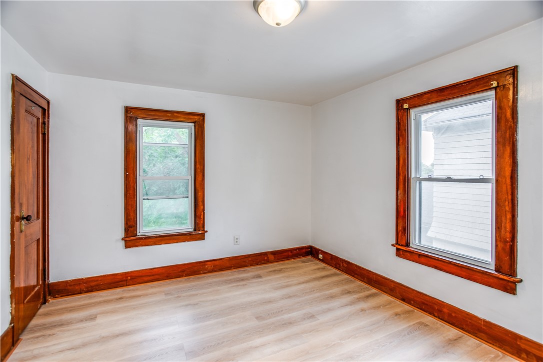 17 Renwood Street Rochester, NY 14621 - Photo 15 of 28 Gallery Image 15