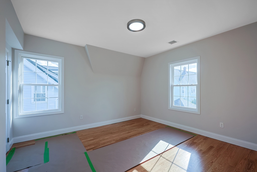 162 Tracy Avenue Lynn, MA 01902 - Photo 22 of 35