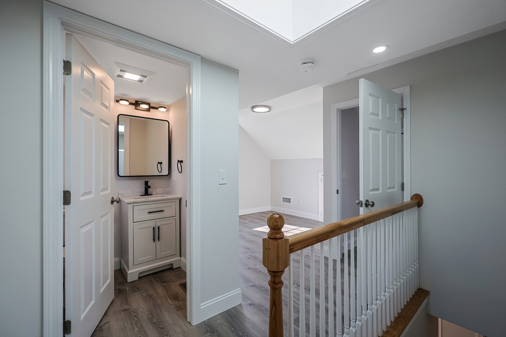 162 Tracy Avenue Lynn, MA 01902 - Photo 24 of 35