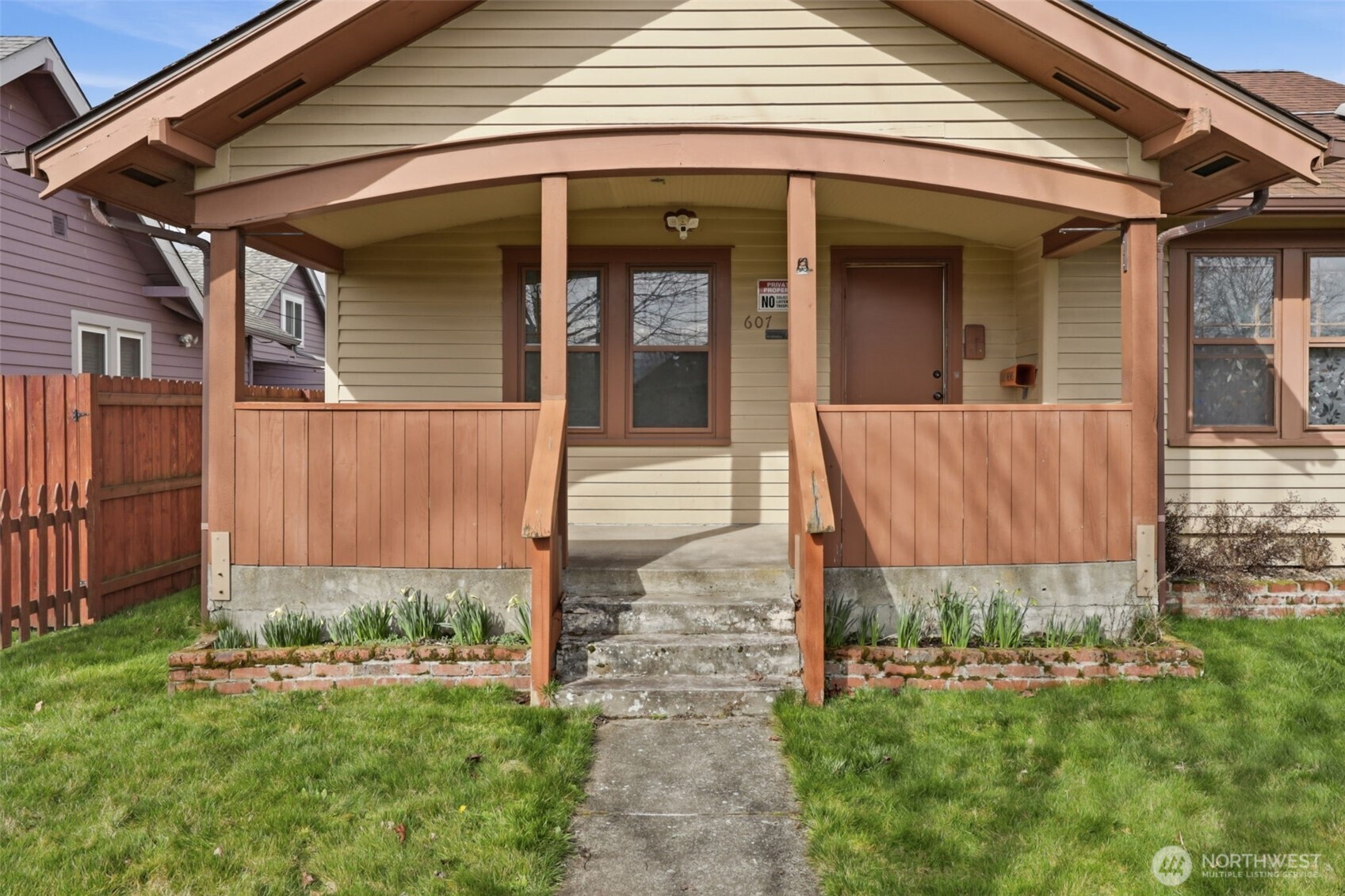 607 21st Avenue Longview, WA 98632 - Photo 2 of 28