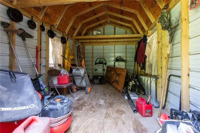 $300,000 | 14261 Us Highway, Townsend, GA 31331