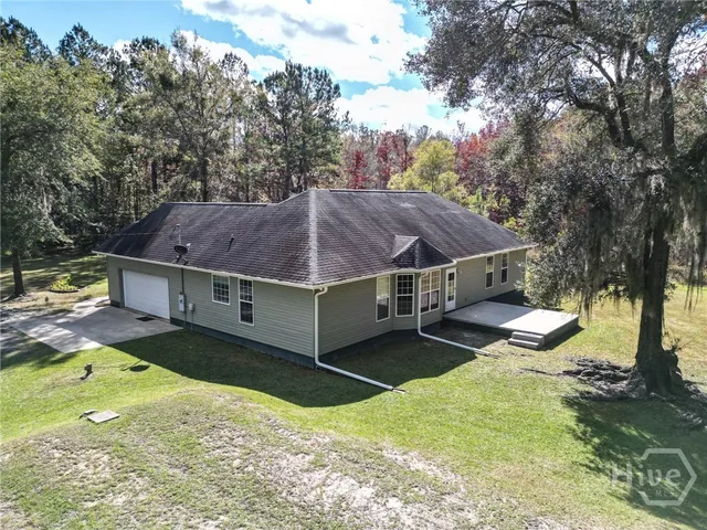 $300,000 | 14261 Us Highway, Townsend, GA 31331