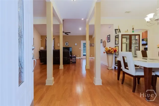 $300,000 | 14261 Us Highway, Townsend, GA 31331