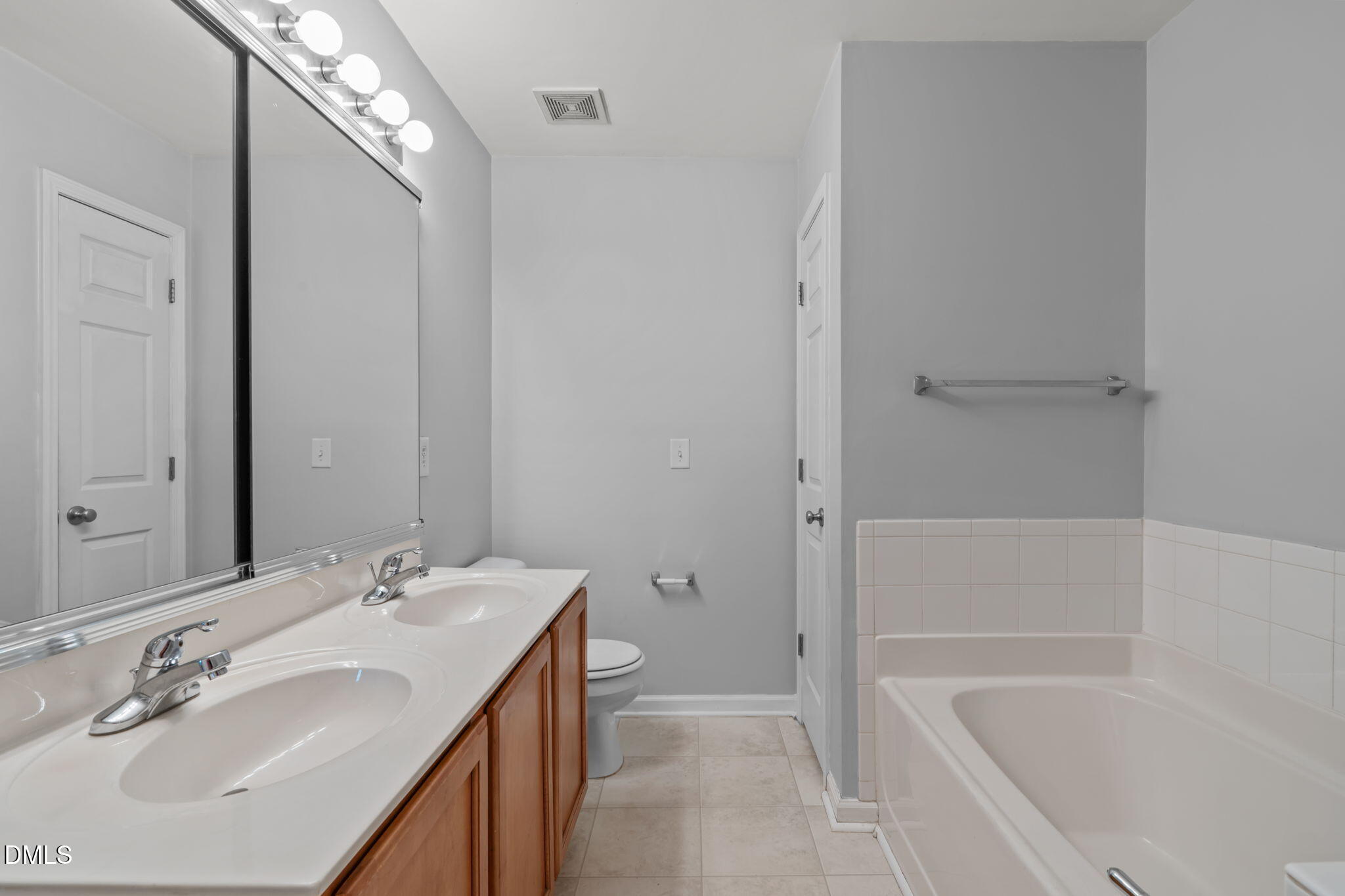 11701 Coppergate Drive, Unit 103 Raleigh, NC 27614 - Photo 26 of 40 A-23 (1)