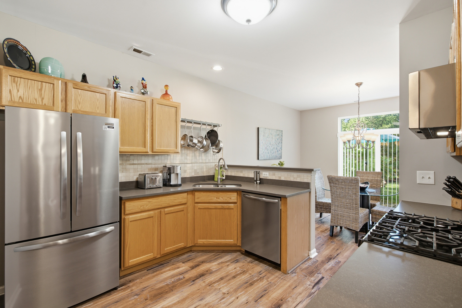 2975 Falling Waters Lane Lindenhurst, IL 60046 - Photo 10 of 28