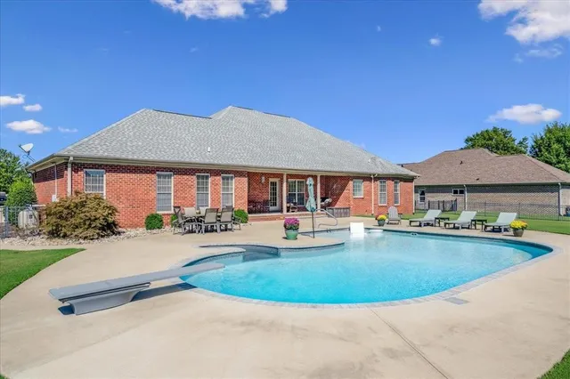 $537,900 | 1457 Highland Drive, Dyersburg, TN 38024