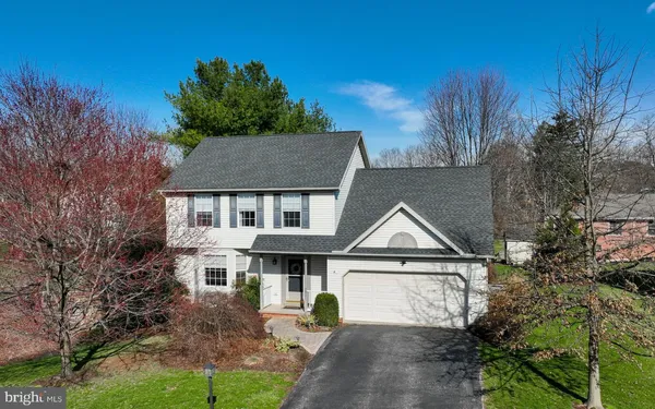 $395,000 | 2021 Aslan Drive, York, PA 17404