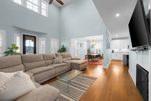 $985,000 | 12877 Versailles Road, Murfreesboro, TN 37128