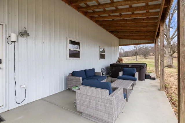 $985,000 | 12877 Versailles Road, Murfreesboro, TN 37128