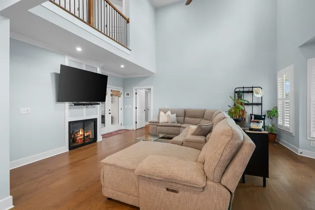 $985,000 | 12877 Versailles Road, Murfreesboro, TN 37128