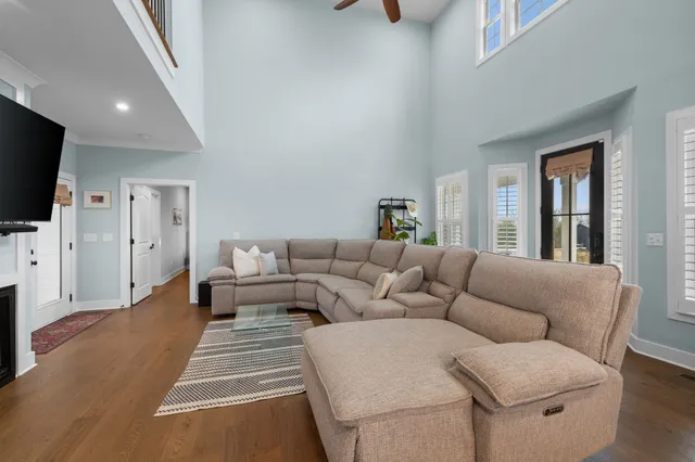 $985,000 | 12877 Versailles Road, Murfreesboro, TN 37128