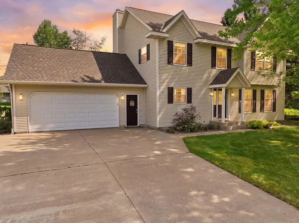 $399,900 | 507 West 12th Street, Marshfield, WI 54449
