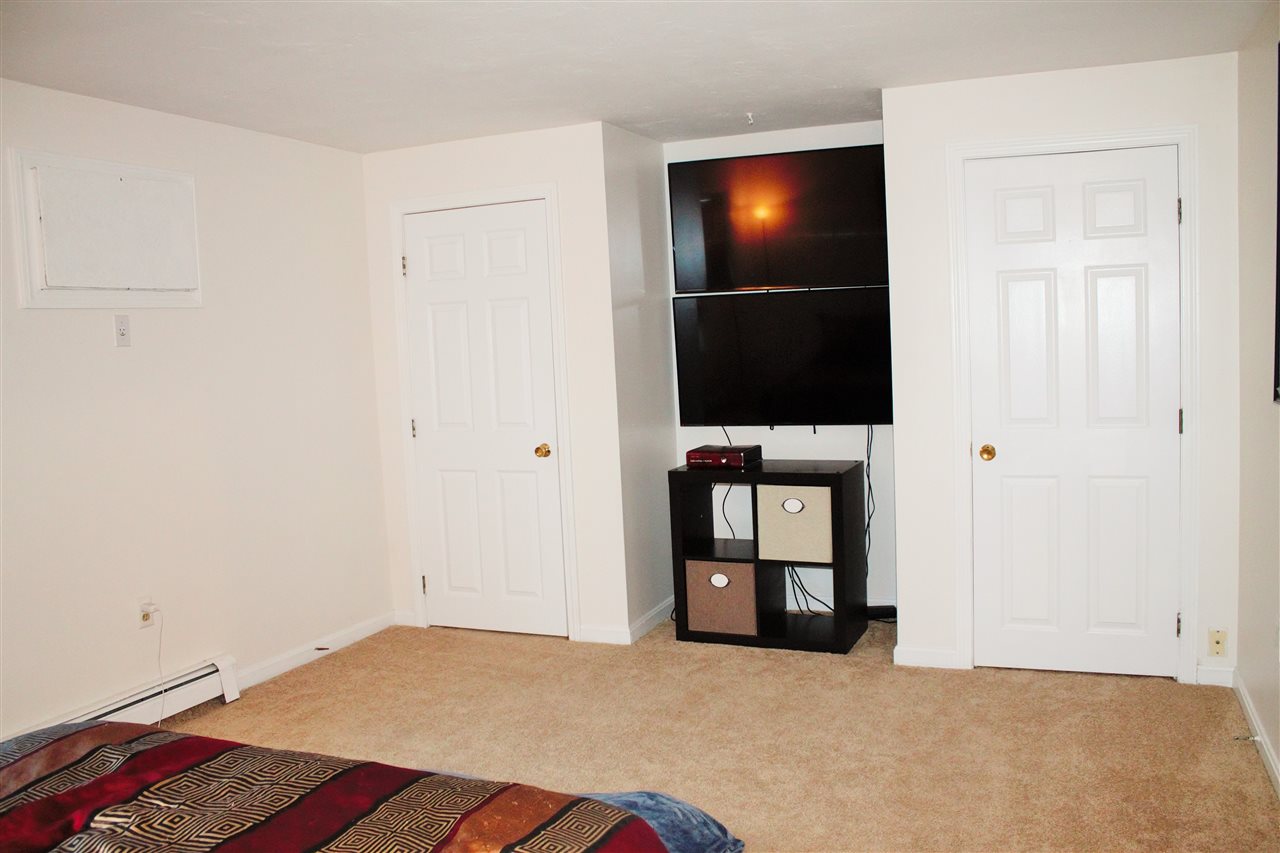 315 Circle Road Manchester, NH 03103 - Photo 18 of 37