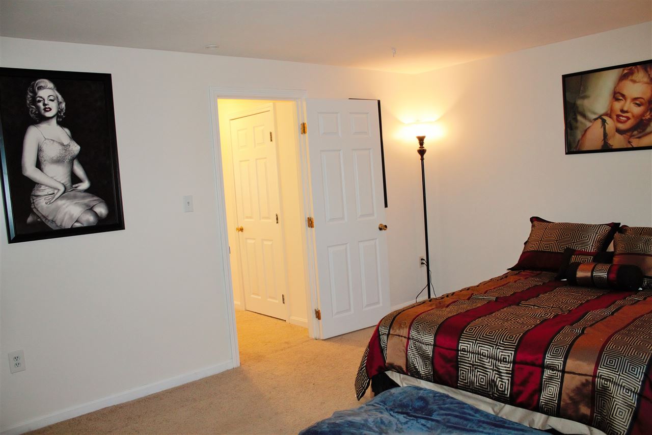 315 Circle Road Manchester, NH 03103 - Photo 20 of 37