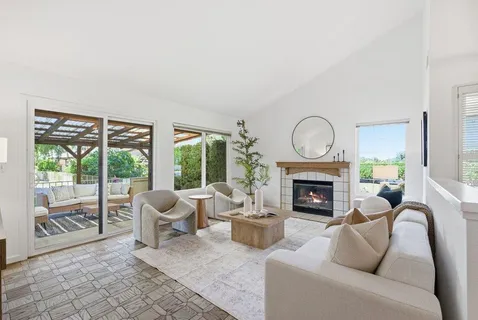 $899,000 | 3111 Lake Albano Circle, San Jose, CA 95135