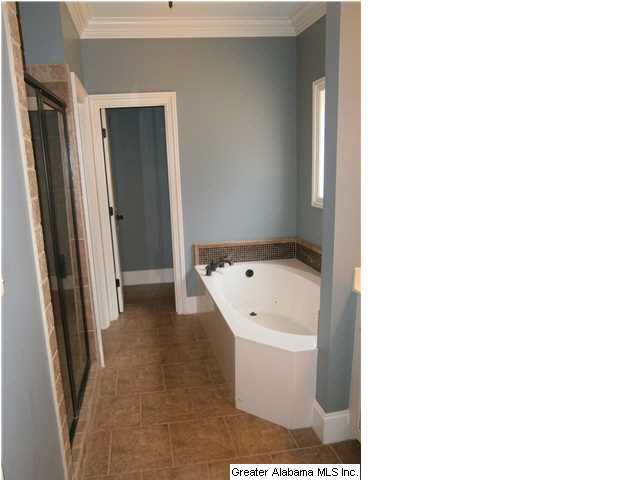 784 Bainbridge Court Birmingham, AL 35210 - Photo 13 of 26