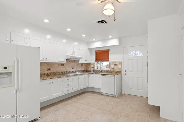 $239,500 | 404 A Picardy Court, Lakewood, NJ 08701