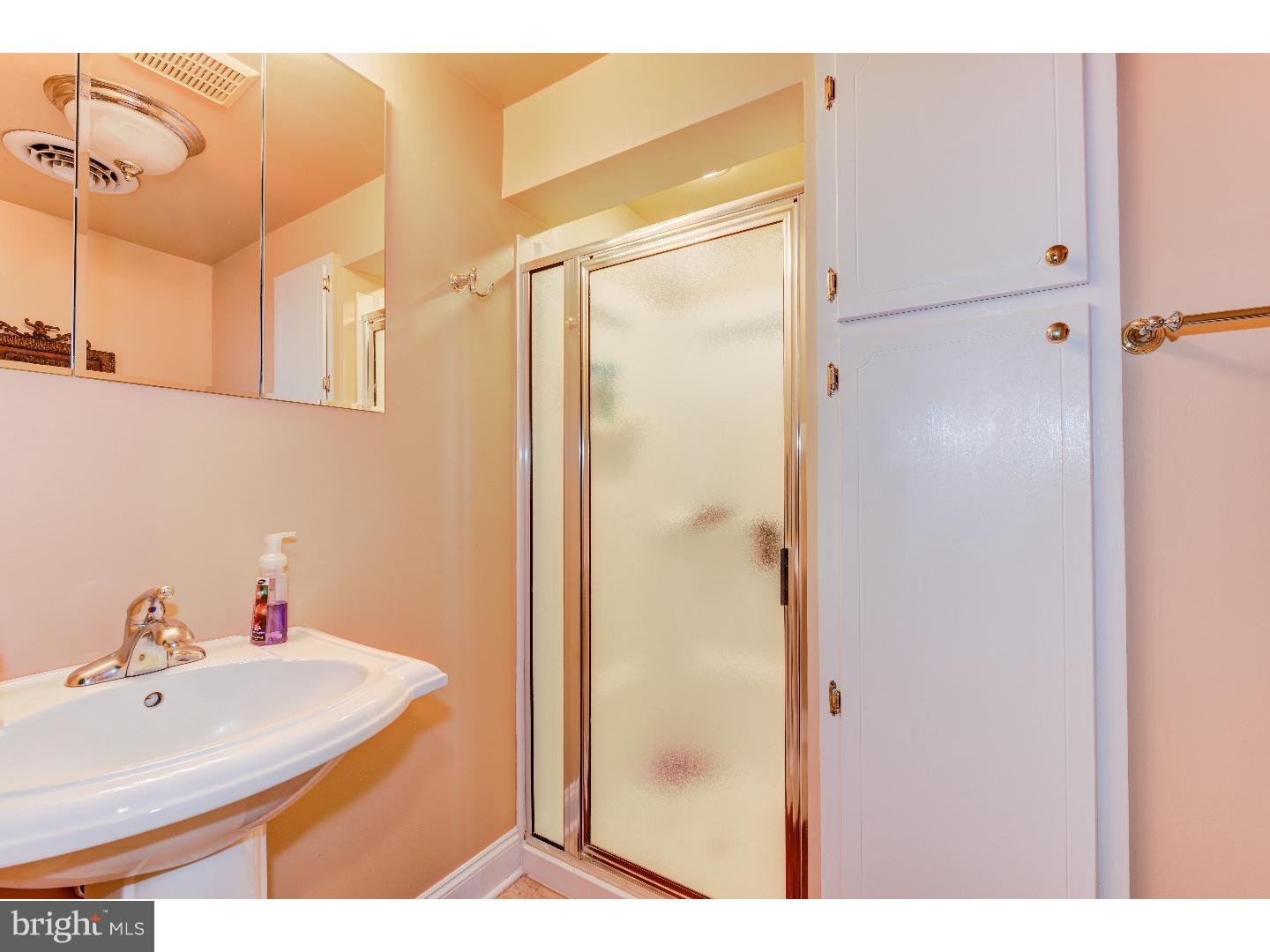 337 Walter Road Chalfont, PA 18914 - Photo 16 of 25 Bathroom