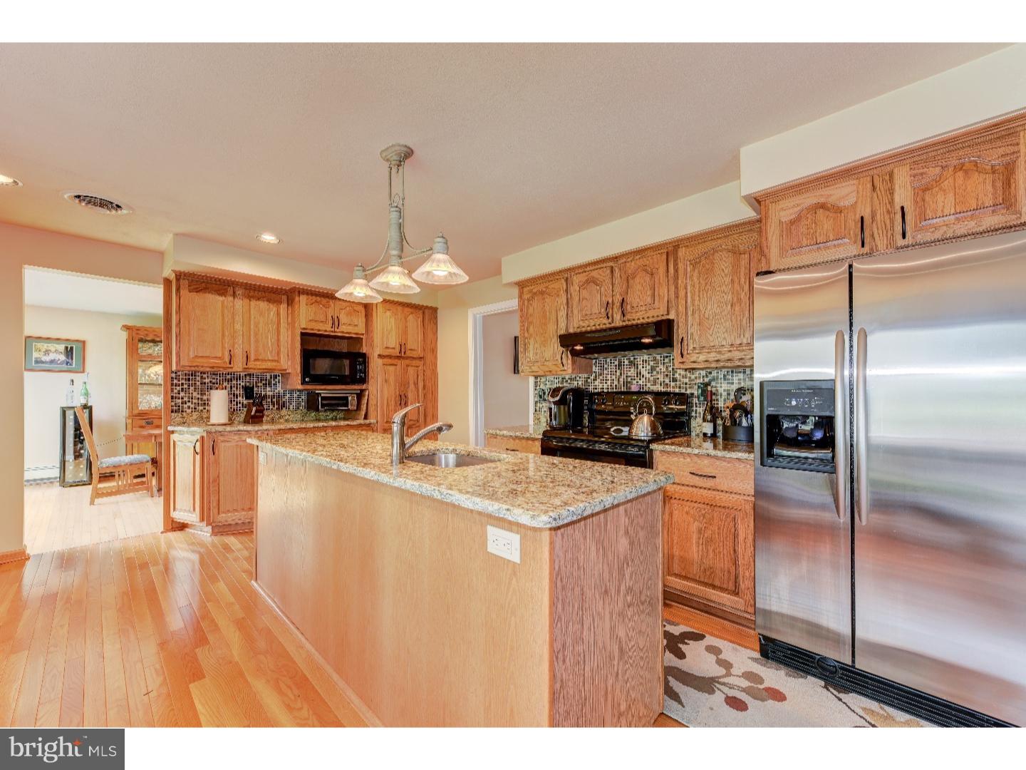 337 Walter Road Chalfont, PA 18914 - Photo 8 of 25 Kitchen