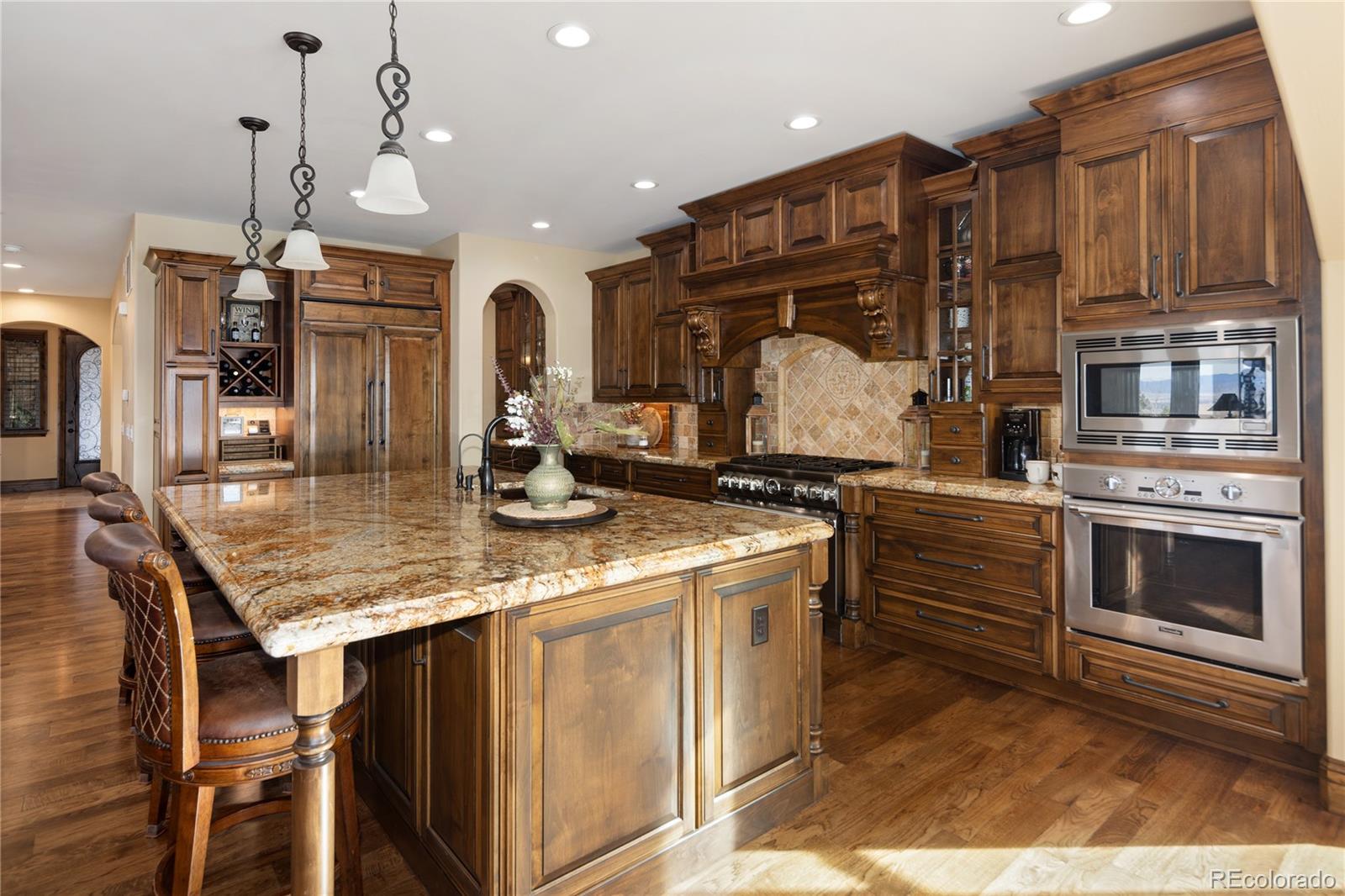 10859 Manor Stone Drive Highlands Ranch, CO 80126 - Photo 14 of 50