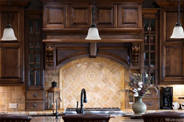 $2,500,000 | 10859 Manor Stone Drive, Highlands Ranch, CO 80126