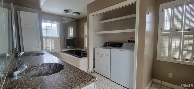 $199,900 | 1529 Old Orchard Road, Vincennes, IN 47591