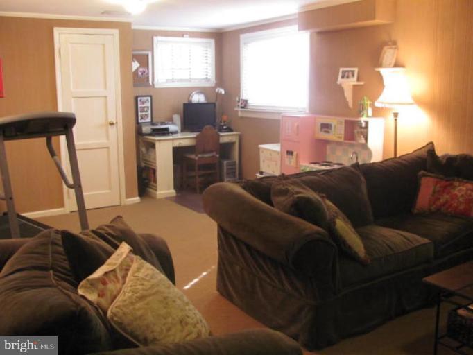 2707 Ross Road Chevy Chase, MD 20815 - Photo 12 of 15 Family Room