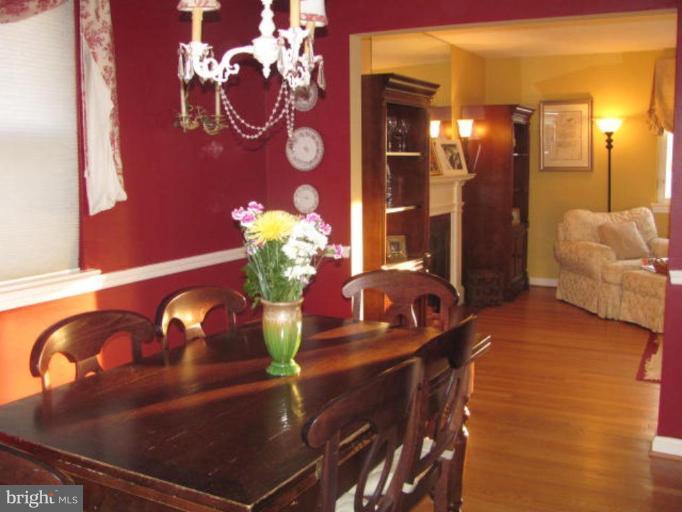 2707 Ross Road Chevy Chase, MD 20815 - Photo 5 of 15 Dining Room