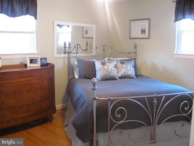 2707 Ross Road Chevy Chase, MD 20815 - Photo 8 of 15 Bedroom #1