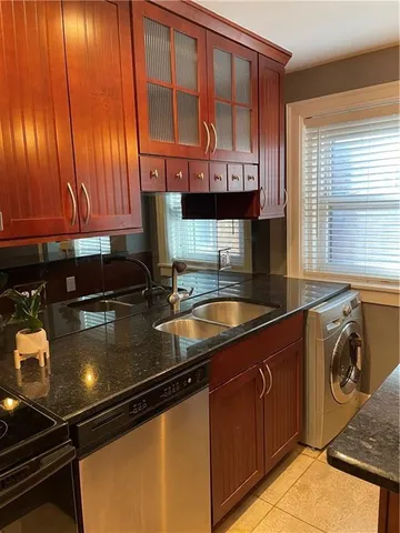 $209,000 | 807 West 48th Street, Unit 601, Kansas City, MO 64112