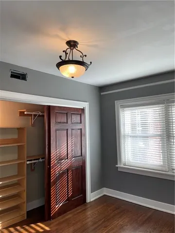 $209,000 | 807 West 48th Street, Unit 601, Kansas City, MO 64112