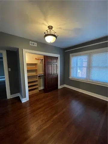 $209,000 | 807 West 48th Street, Unit 601, Kansas City, MO 64112