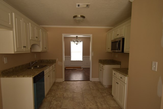 4236 Forest Road Hephzibah, GA 30815 - Photo 13 of 29