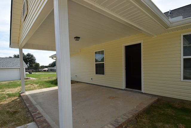 4236 Forest Road Hephzibah, GA 30815 - Photo 27 of 29 Covered Back Porch