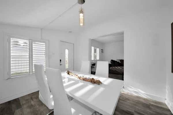 $4,000 | 2317 North Ocean Boulevard, Fort Lauderdale, FL 33305