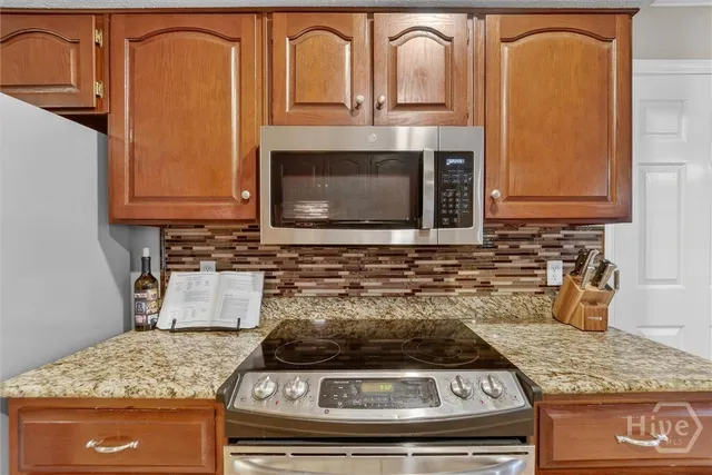 $599,900 | 103 West Gazebo Lane, Savannah, GA 31410