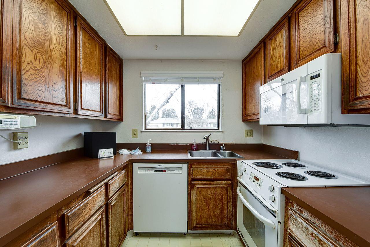 1114 North Abbott Avenue Milpitas, CA 95035 - Photo 6 of 21