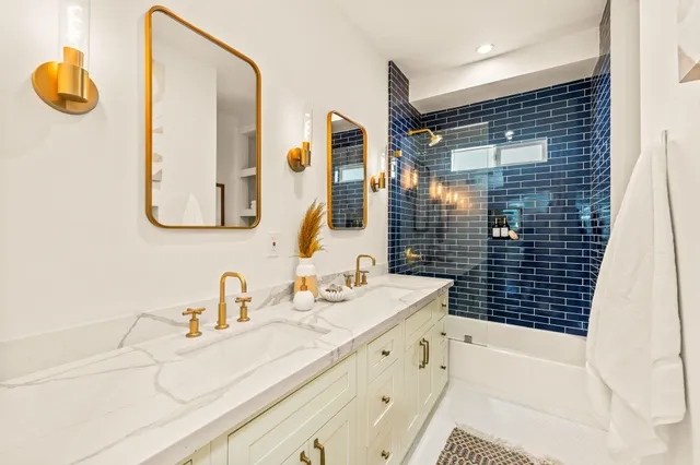 $995,000 | 1315 Wellington Street, Oakland, CA 94602