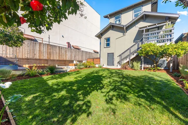 $995,000 | 1315 Wellington Street, Oakland, CA 94602