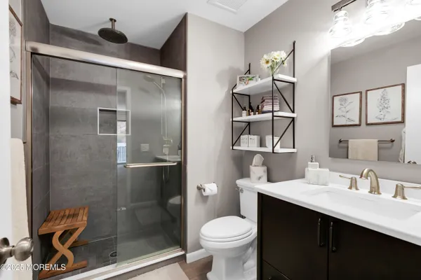 $675,000 | 49 Pape Drive, Atlantic Highlands, NJ 07716