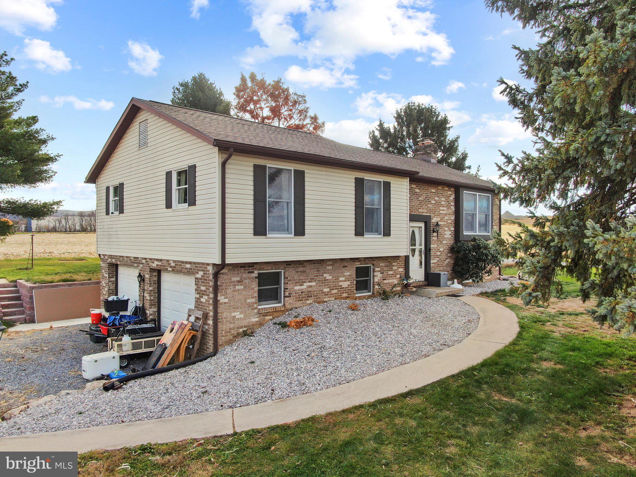 8738 Olde Scotland Road Shippensburg, PA 17257 - Photo 2 of 43