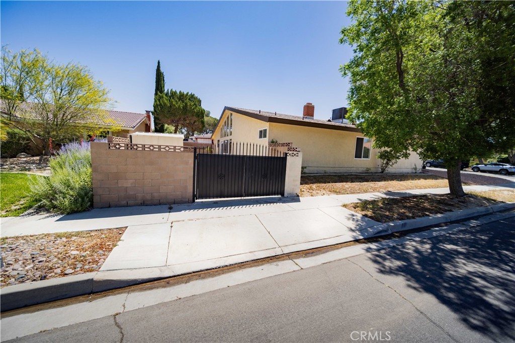 2653 End Court Lancaster, CA 93536 - Photo 29 of 30