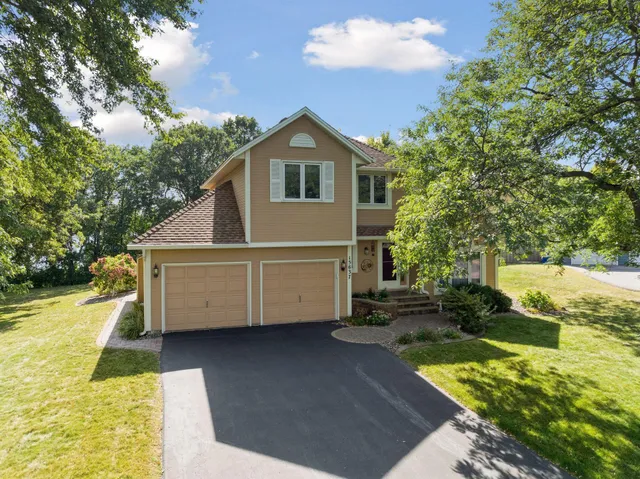 $500,000 | 15637 91st Avenue North, Maple Grove, MN 55369