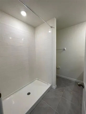 $2,250 | 8434 Hardy Bay Loop, Wesley Chapel, FL 33545